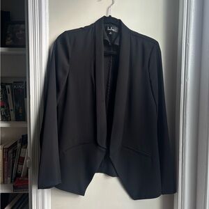 Lulu's Elegant Black Blazer